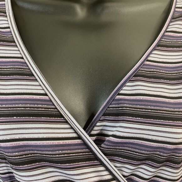 New York & Co. Women’s  Blouse. Purple/striped Metallic. XS.  Made In USA - Picture 3 of 9